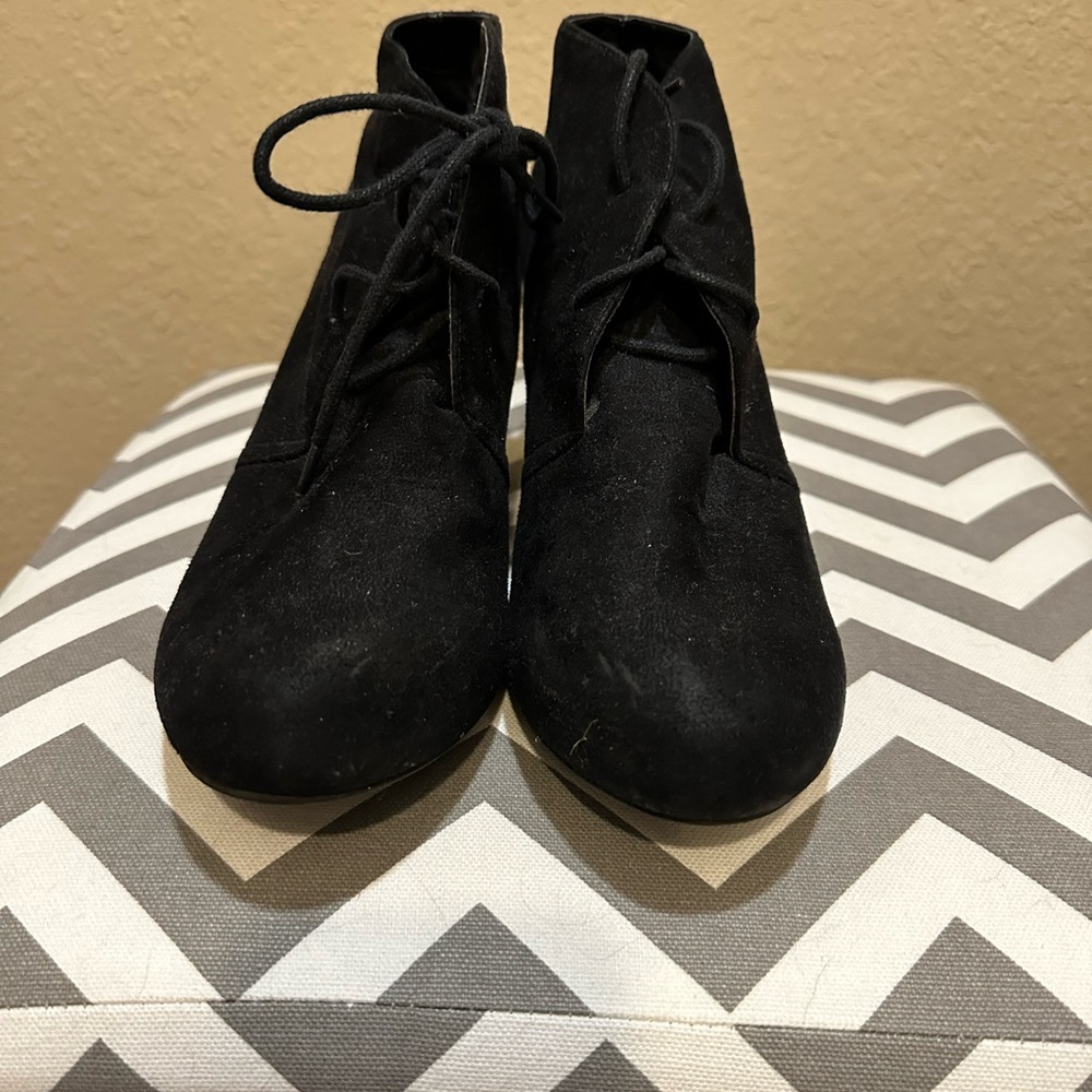 Elegant Black Women's Ankle Boots